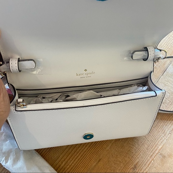 🎄🎁Kate spade Staci Small Flap Crossbody White Dove - Picture 11 of 14